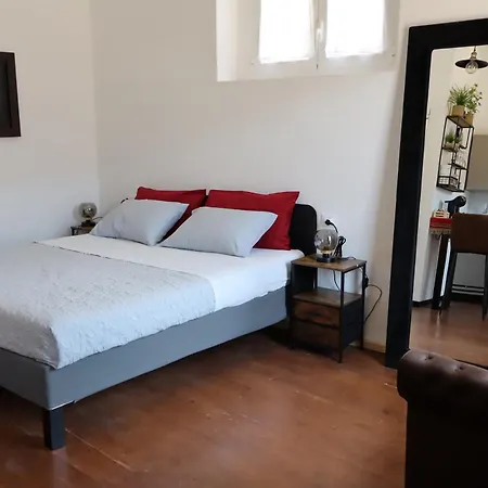 Appartamento Al Teatro -porta Merlonia House